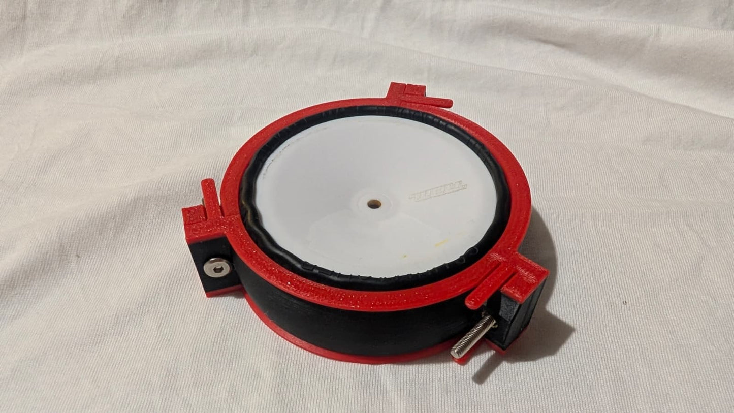 New trye jigs for 2WD 1/10 front tyres for fusions and cut staggers 2 colours, please message with your choice of colours stating which will be the main colour.