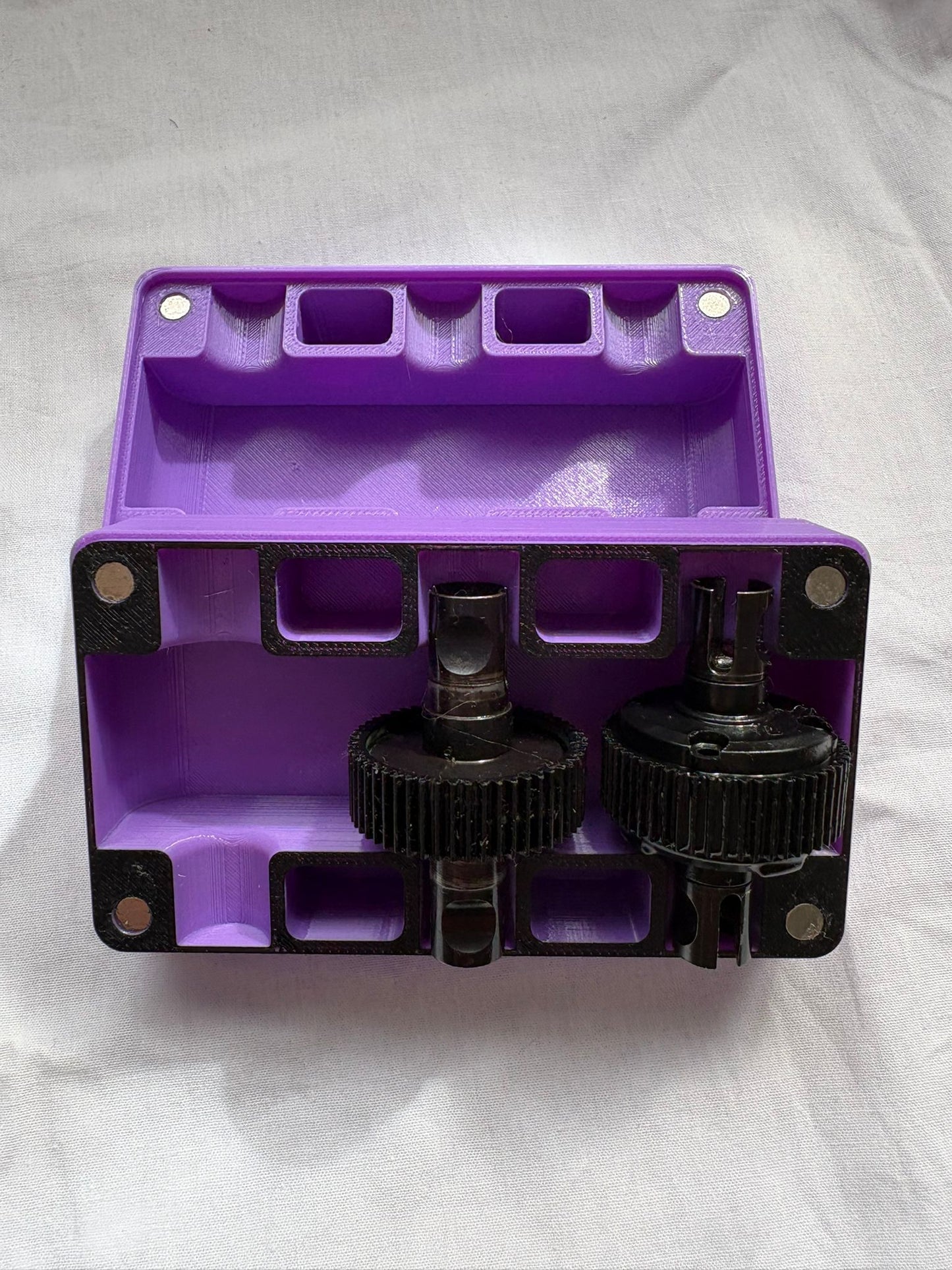 1/10 Scale 2wd diff case  for your spare diffs Yoko Xray assocaited schumacher.